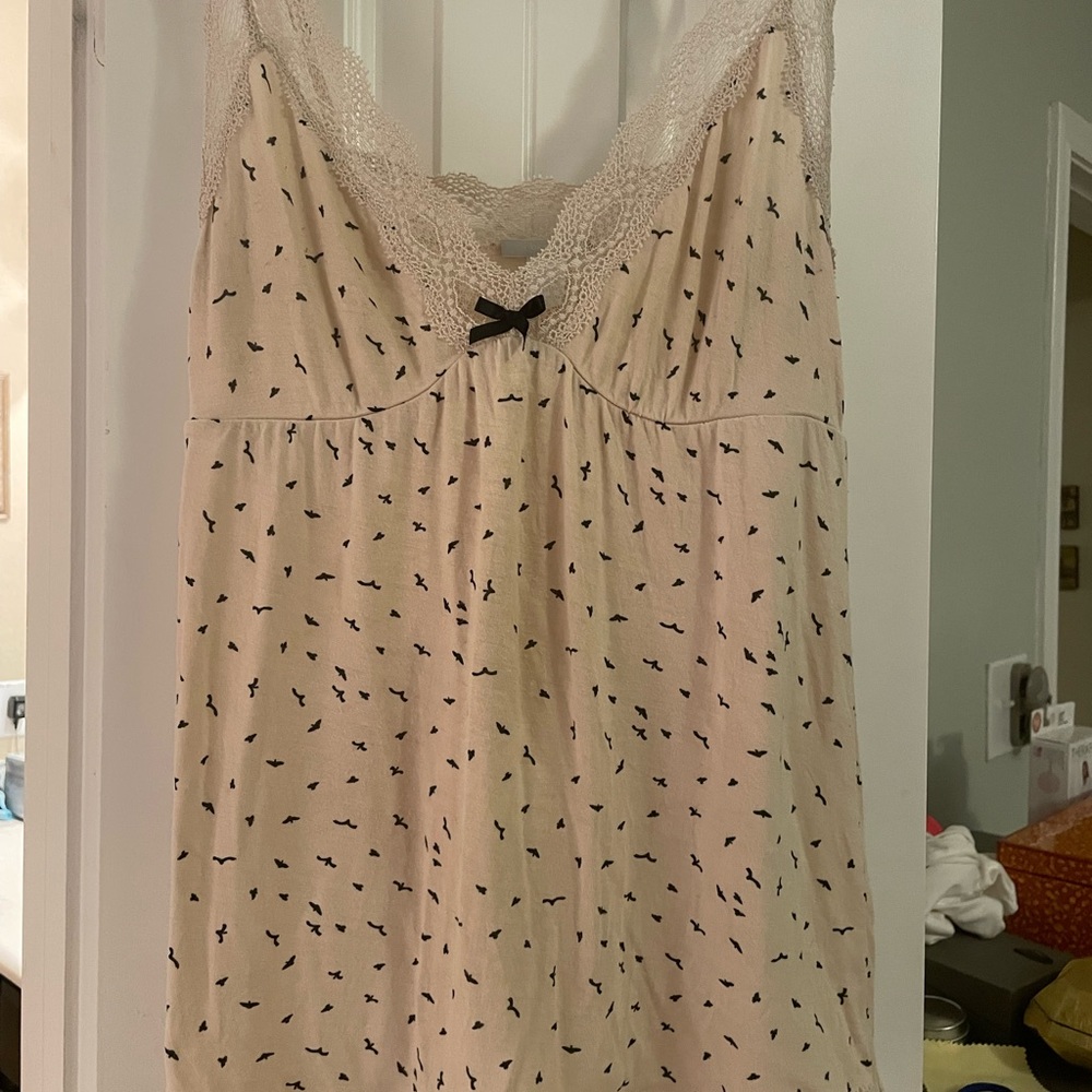 Eberjey Camisole, perfect condition barely used. Size medium.